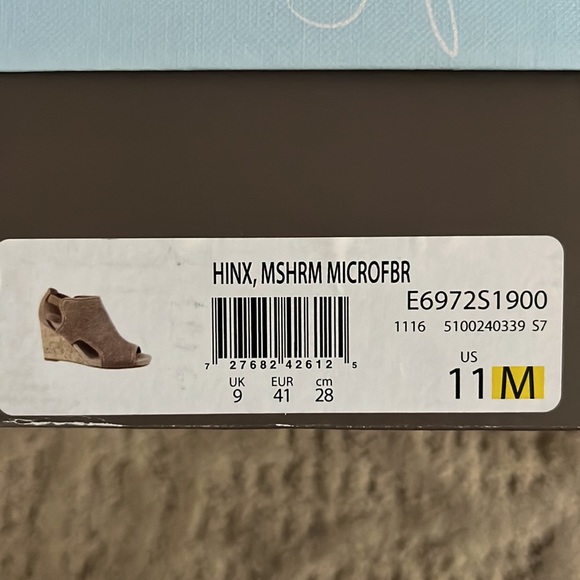 Life Stride Hinx wedge sandals. Mushroom Size 11 - Picture 6 of 7